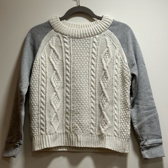 Topshop White Cableknit Sweater w/ Heather Grey Fleece Sweatshirt Raglan Sleeves - Picture 1 of 2